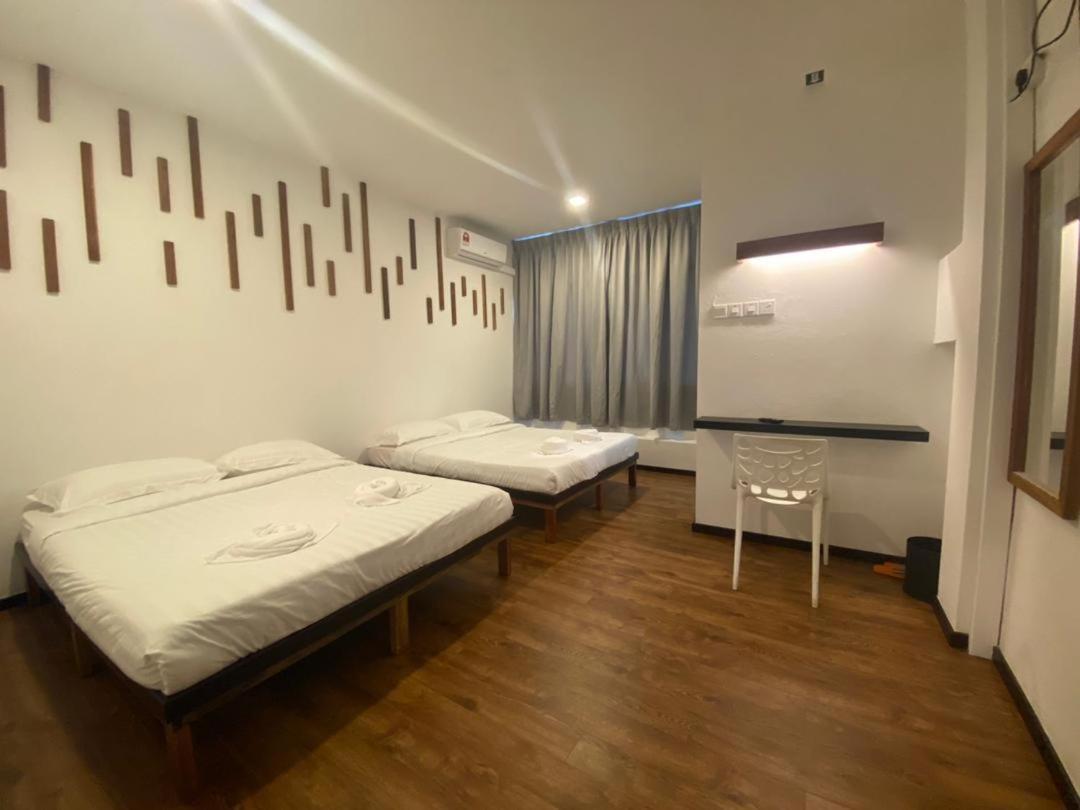 Kuching Hotel Εξωτερικό φωτογραφία
