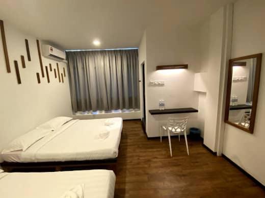 Kuching Hotel Εξωτερικό φωτογραφία