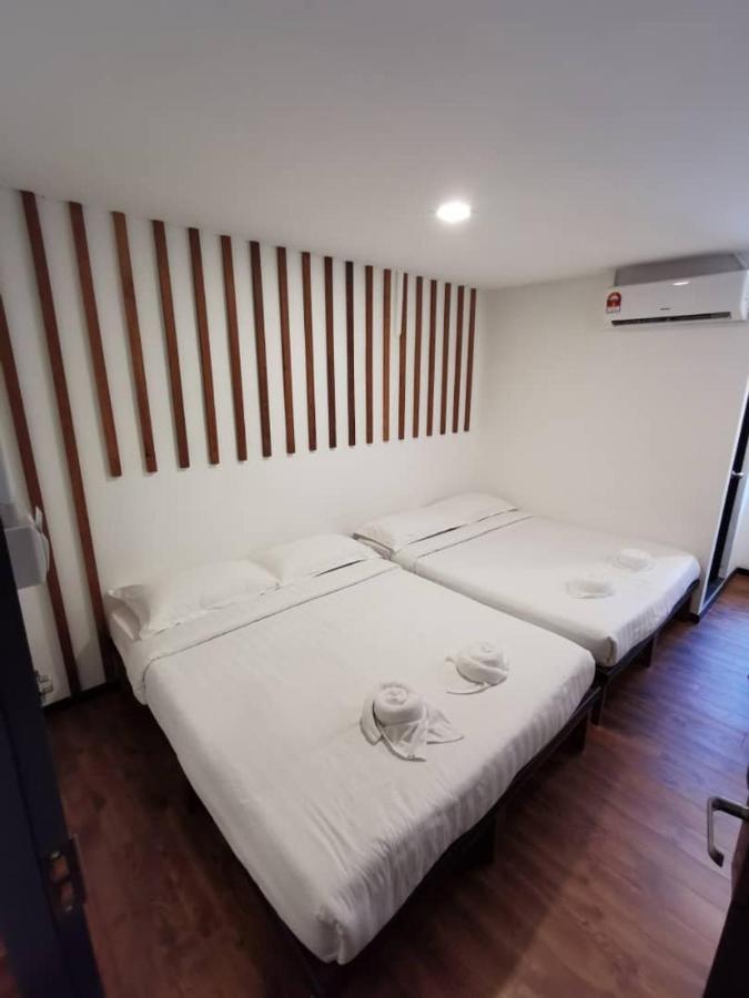 Kuching Hotel Εξωτερικό φωτογραφία